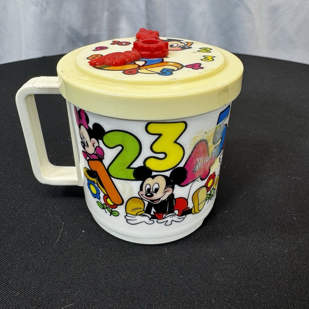 Walt Disney‎ Productions CLOCK MUG Plastic Vintage With Lid Alphabet & Letters